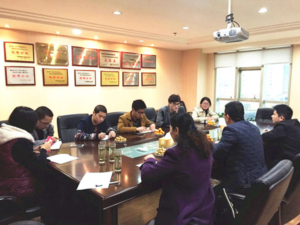 午夜精品射精入后重之免费观看