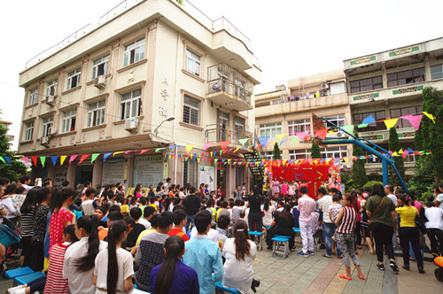 午夜精品射精入后重之免费观看