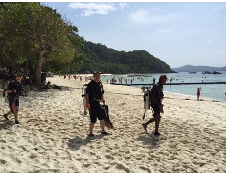 午夜精品射精入后重之免费观看