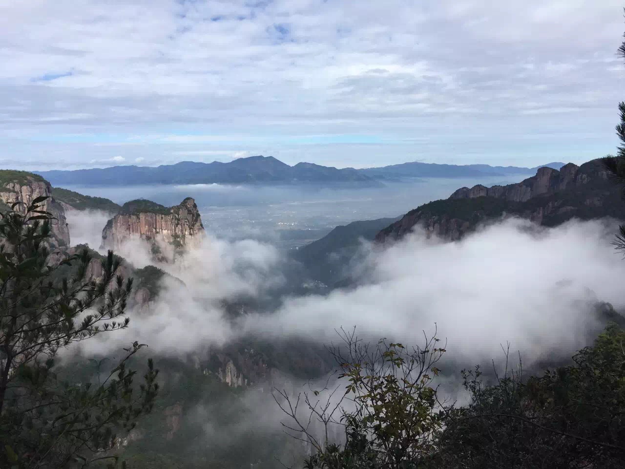 午夜精品射精入后重之免费观看