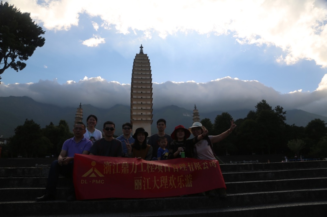 午夜精品射精入后重之免费观看