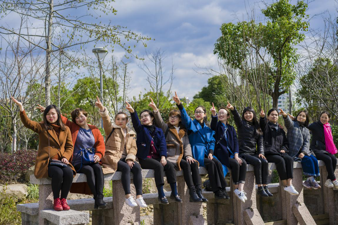 午夜精品射精入后重之免费观看