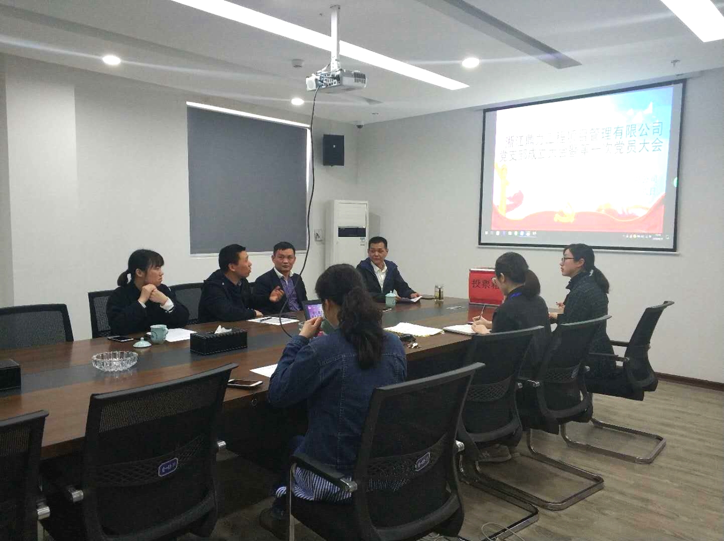 午夜精品射精入后重之免费观看