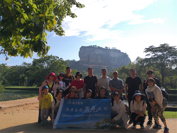 午夜精品射精入后重之免费观看