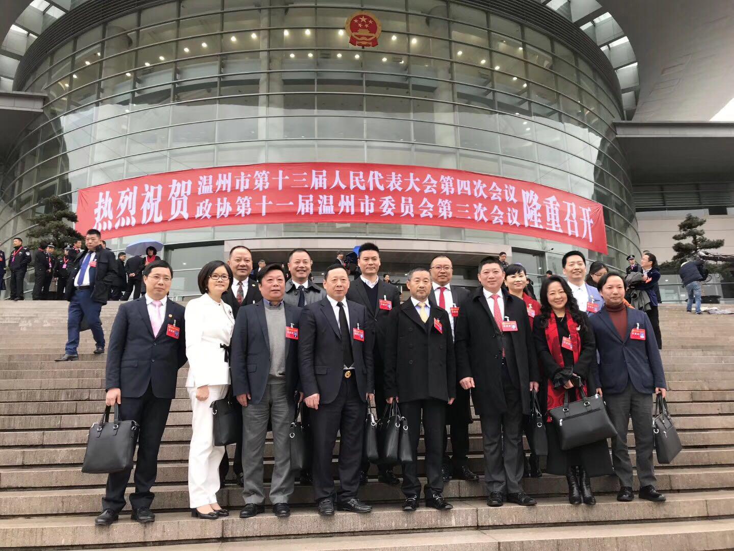 午夜精品射精入后重之免费观看