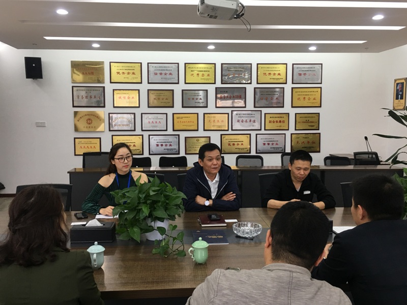 午夜精品射精入后重之免费观看