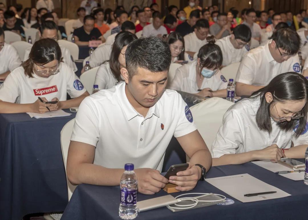 午夜精品射精入后重之免费观看