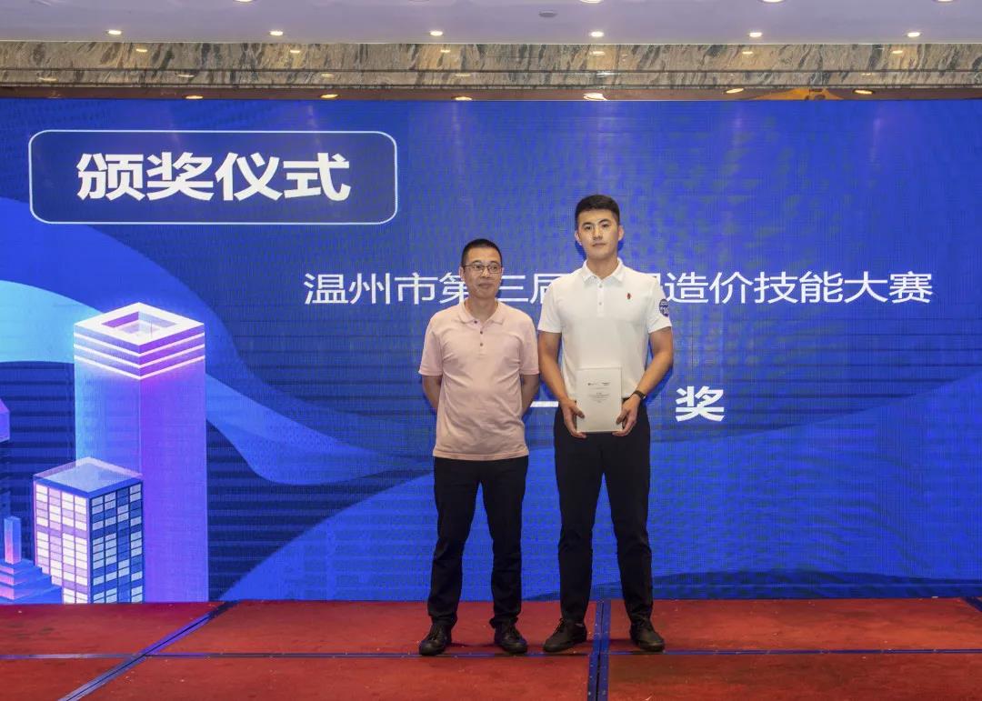 午夜精品射精入后重之免费观看