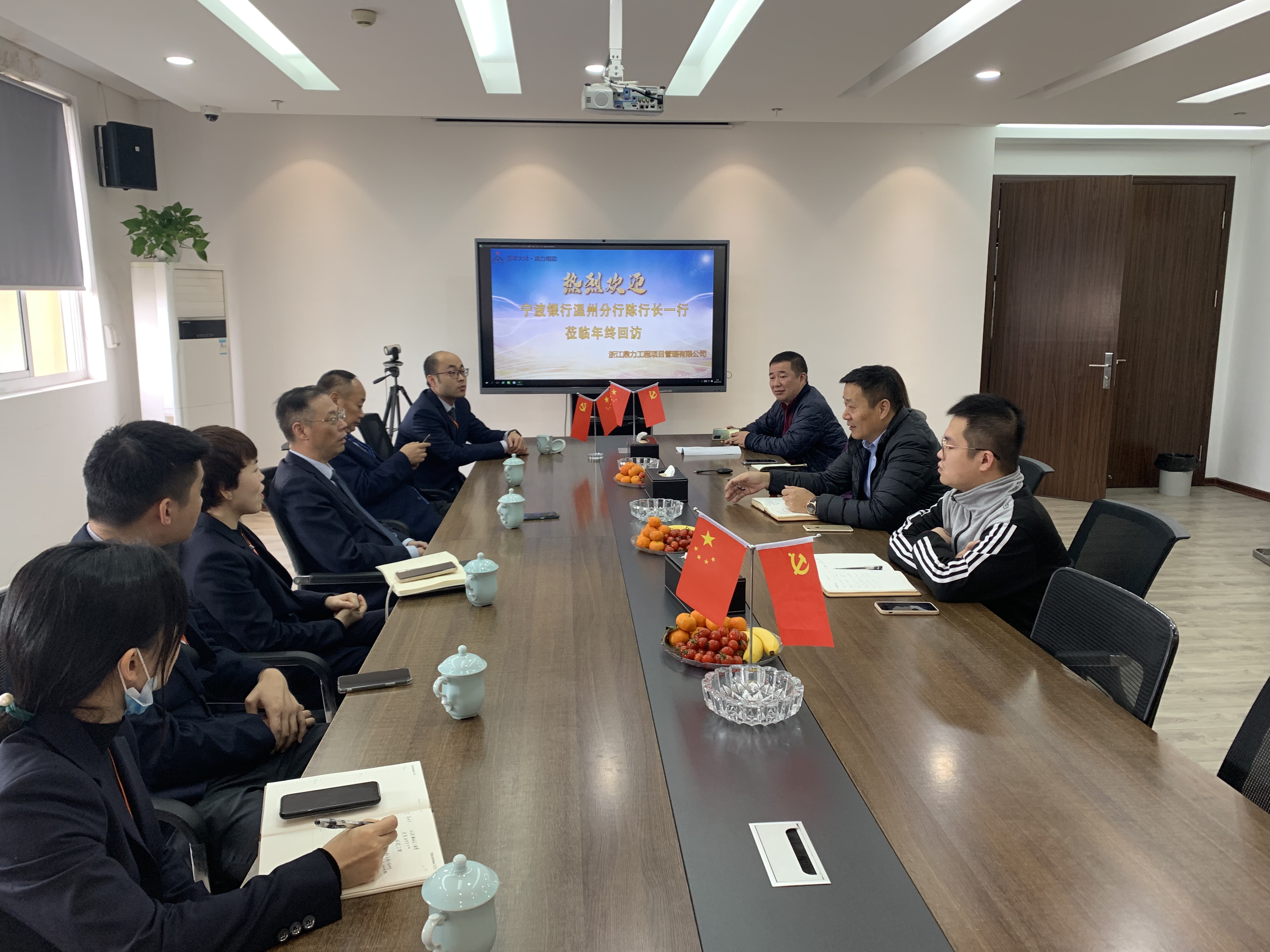 午夜精品射精入后重之免费观看