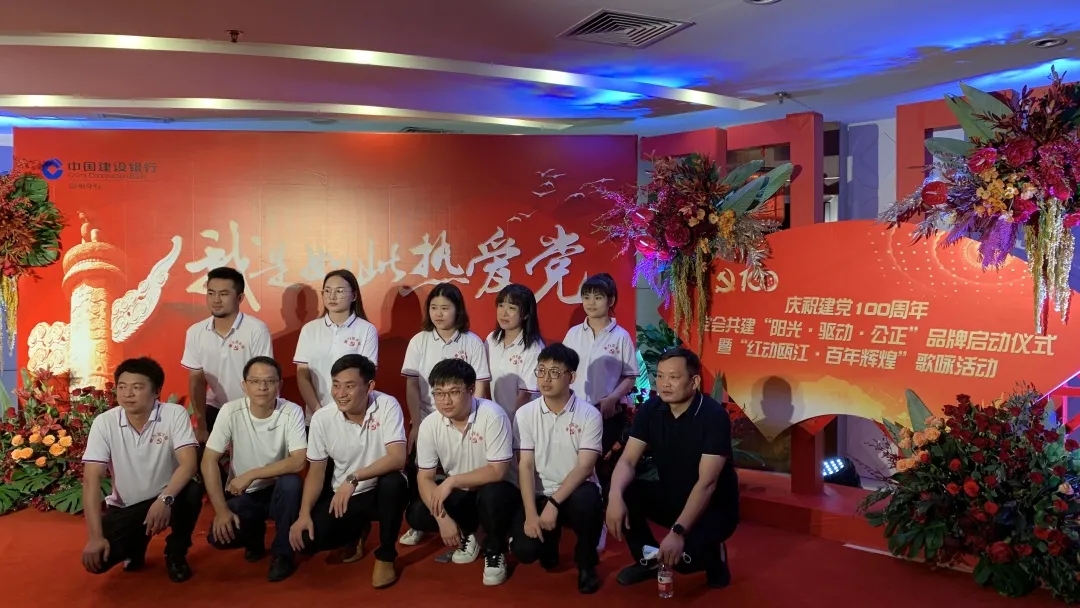 午夜精品射精入后重之免费观看