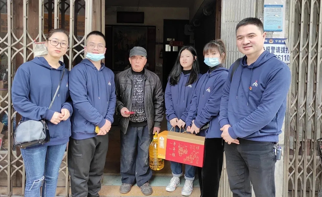 午夜精品射精入后重之免费观看