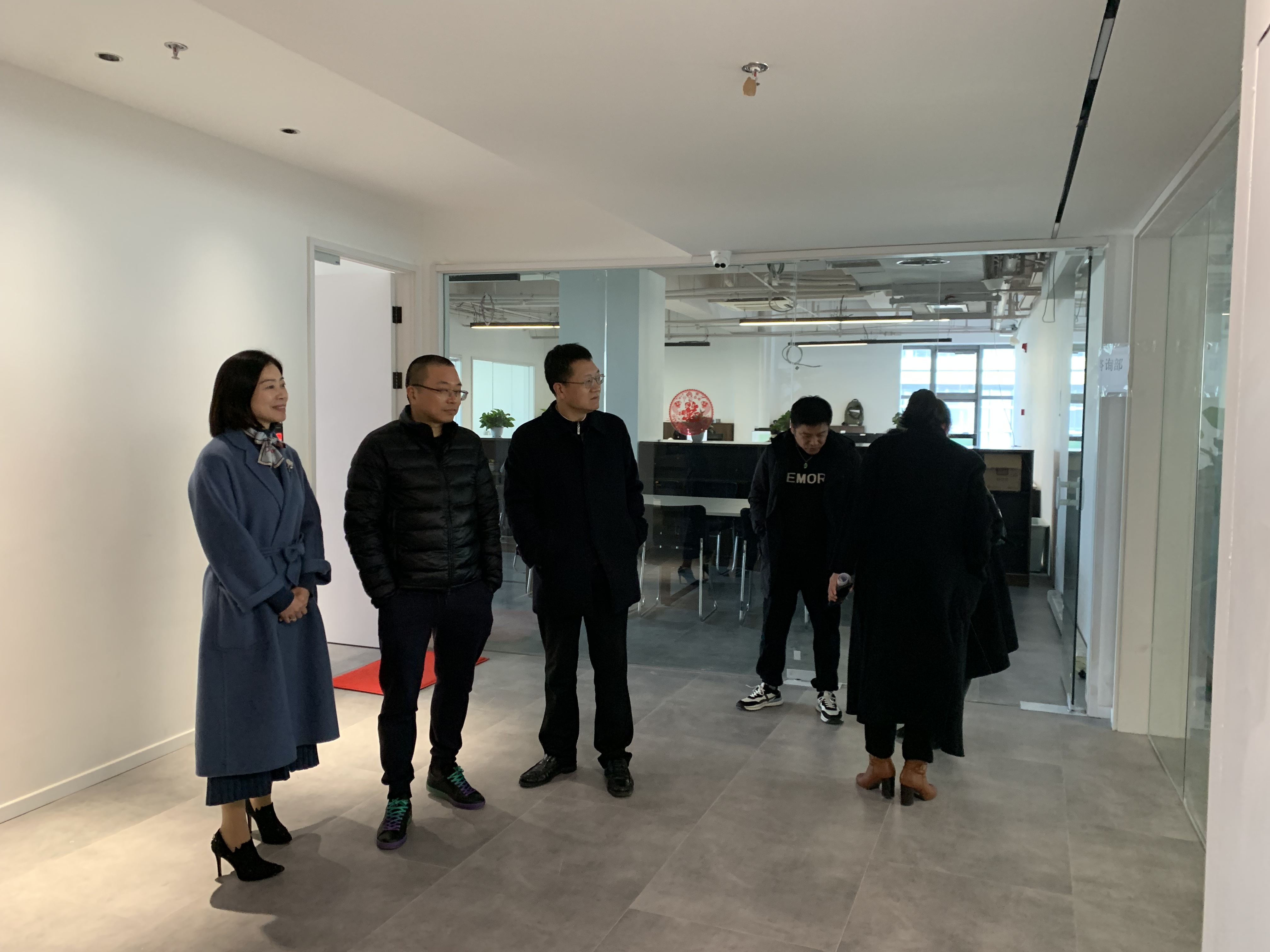 午夜精品射精入后重之免费观看