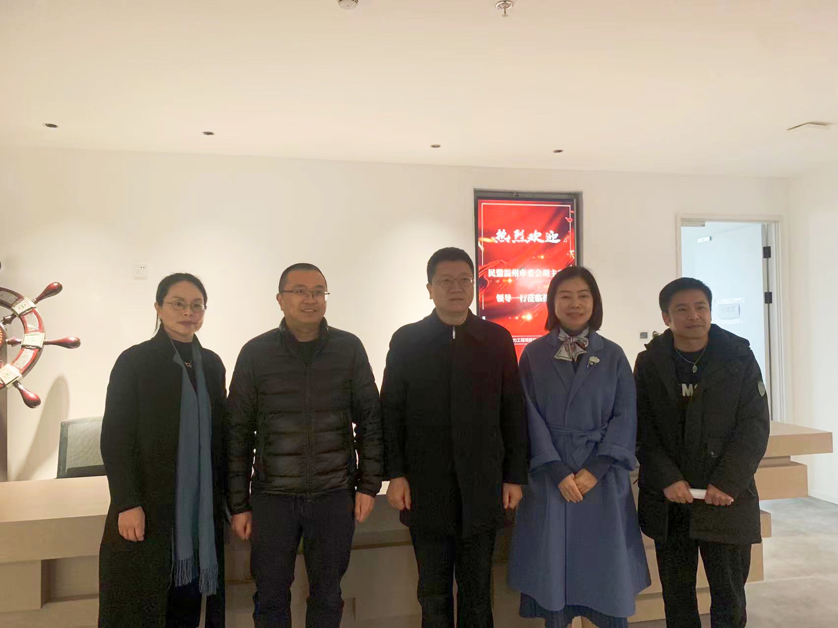 午夜精品射精入后重之免费观看