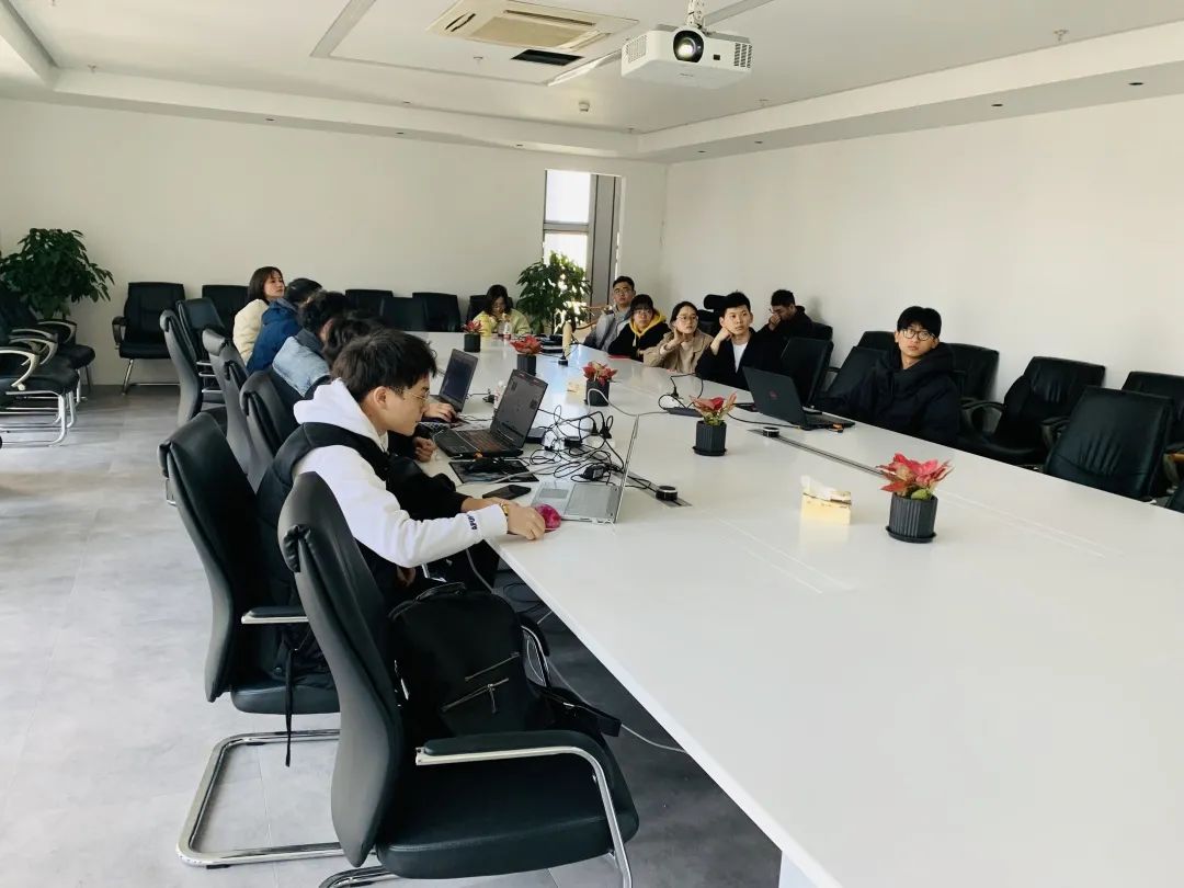 午夜精品射精入后重之免费观看