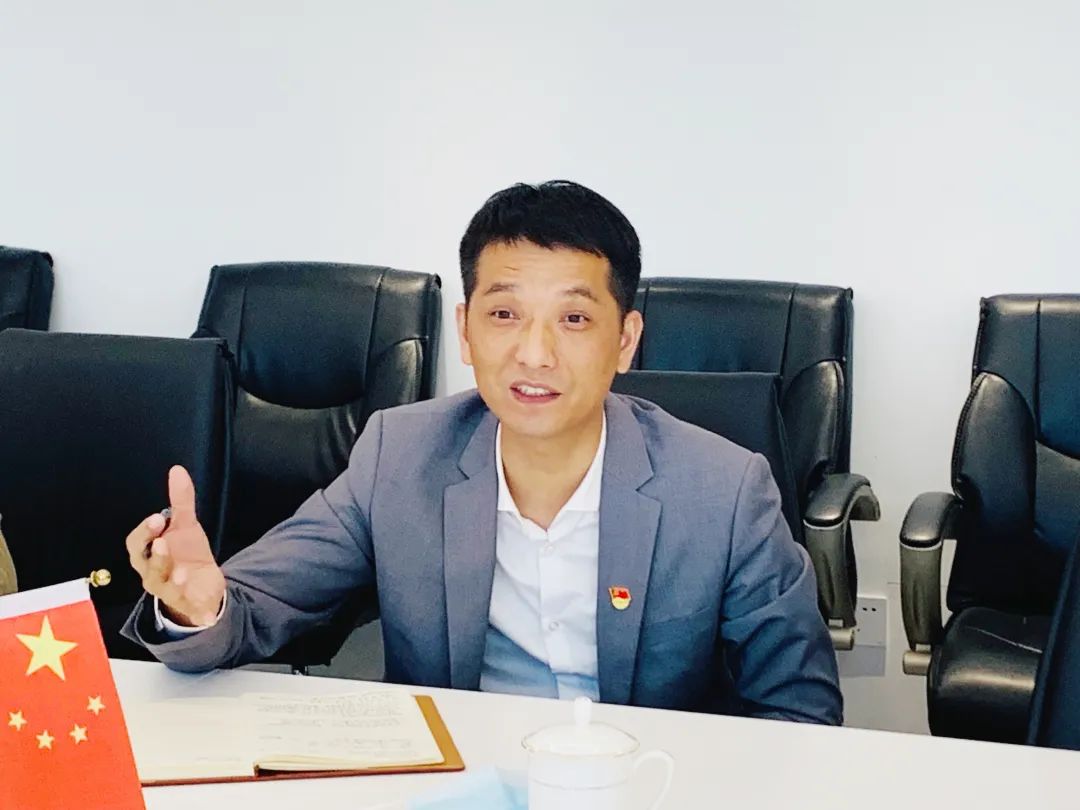 午夜精品射精入后重之免费观看