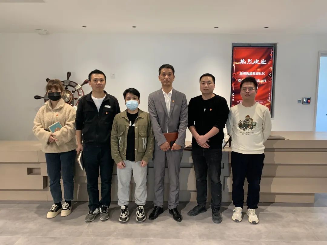 午夜精品射精入后重之免费观看