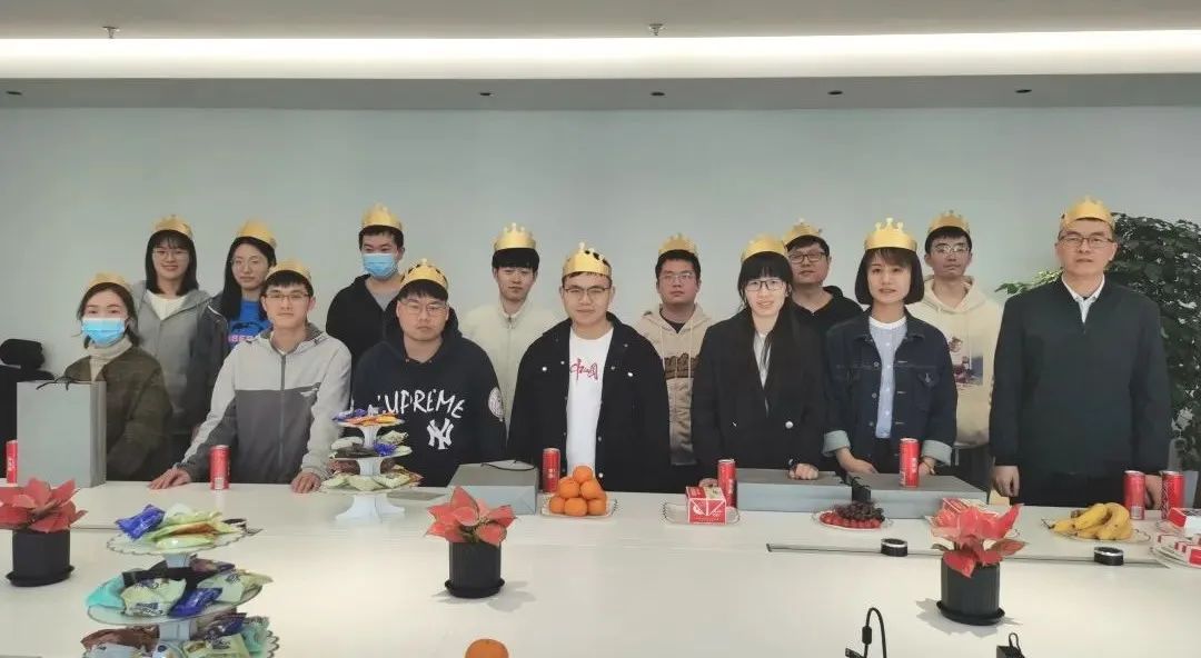 午夜精品射精入后重之免费观看