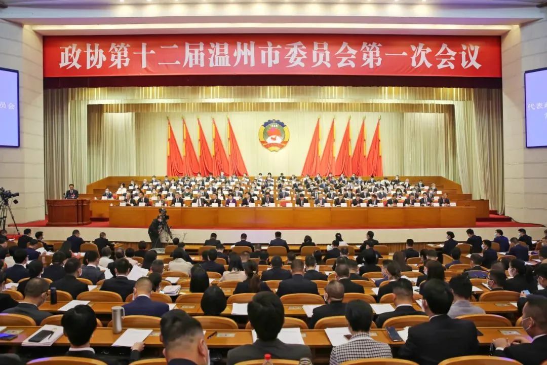 午夜精品射精入后重之免费观看