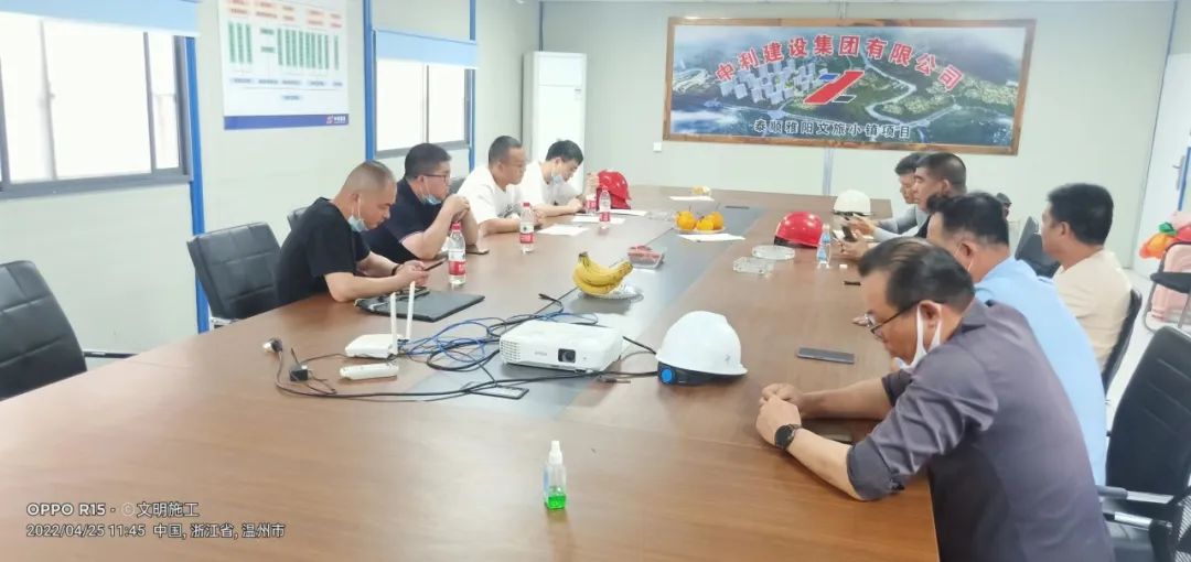 午夜精品射精入后重之免费观看