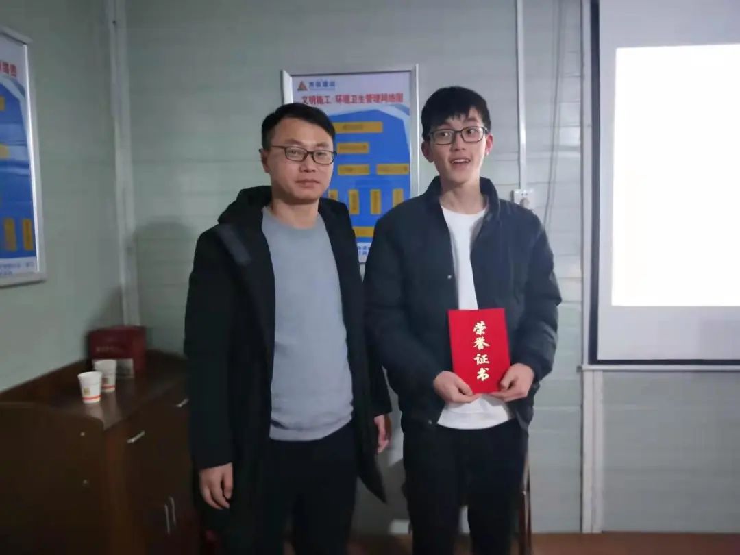 午夜精品射精入后重之免费观看