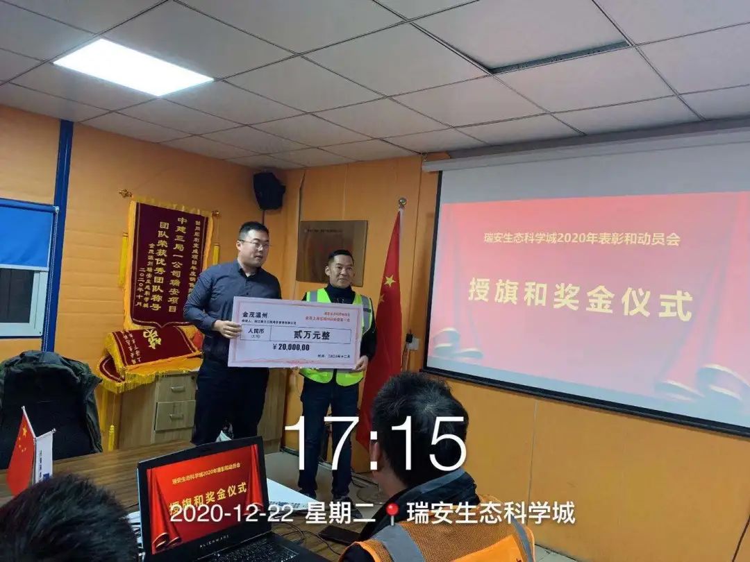 午夜精品射精入后重之免费观看