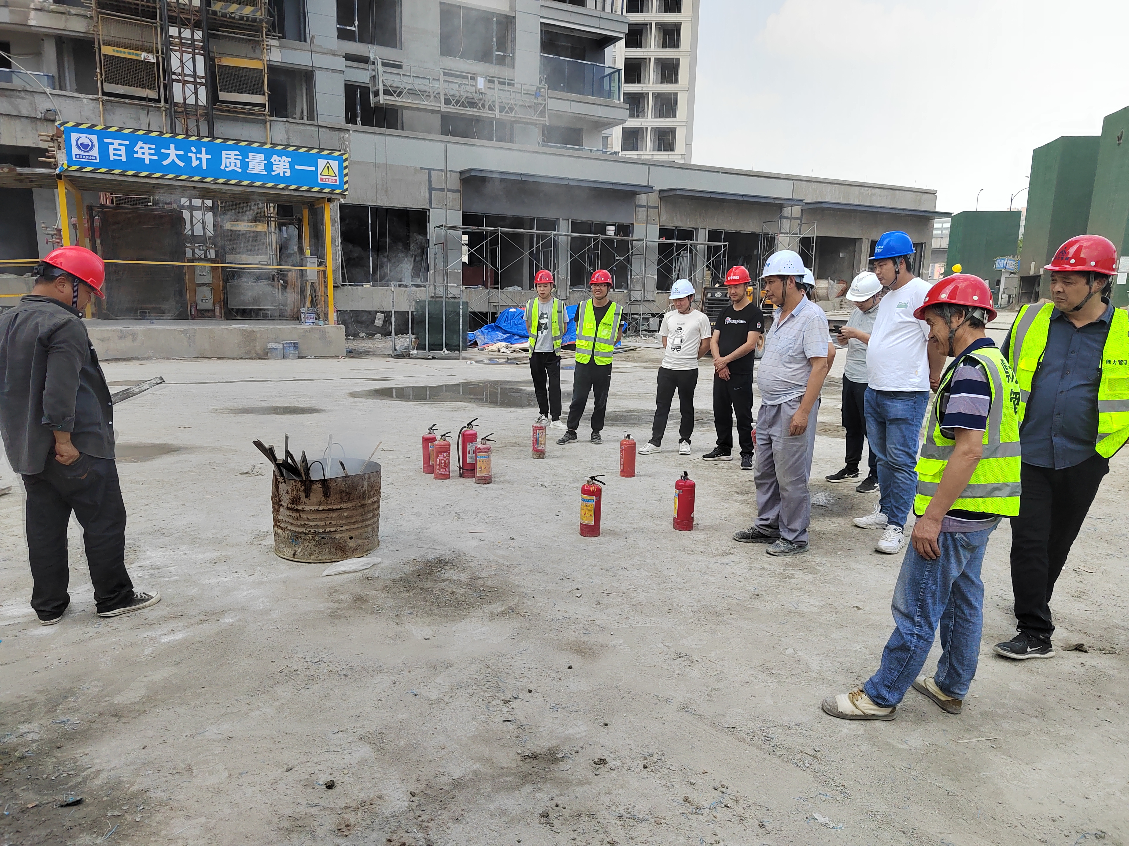 午夜精品射精入后重之免费观看