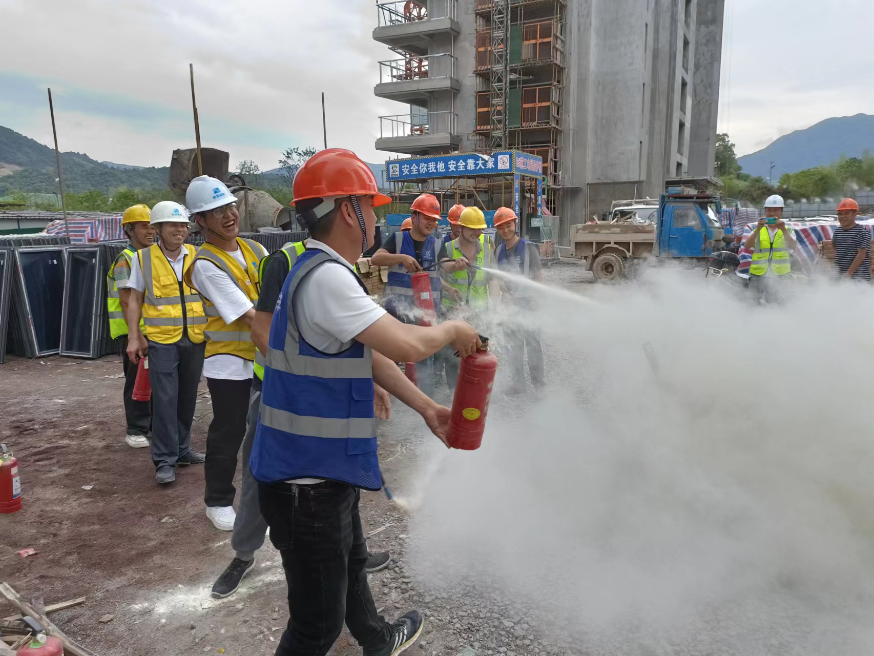 午夜精品射精入后重之免费观看