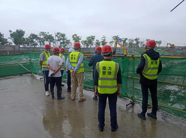 午夜精品射精入后重之免费观看