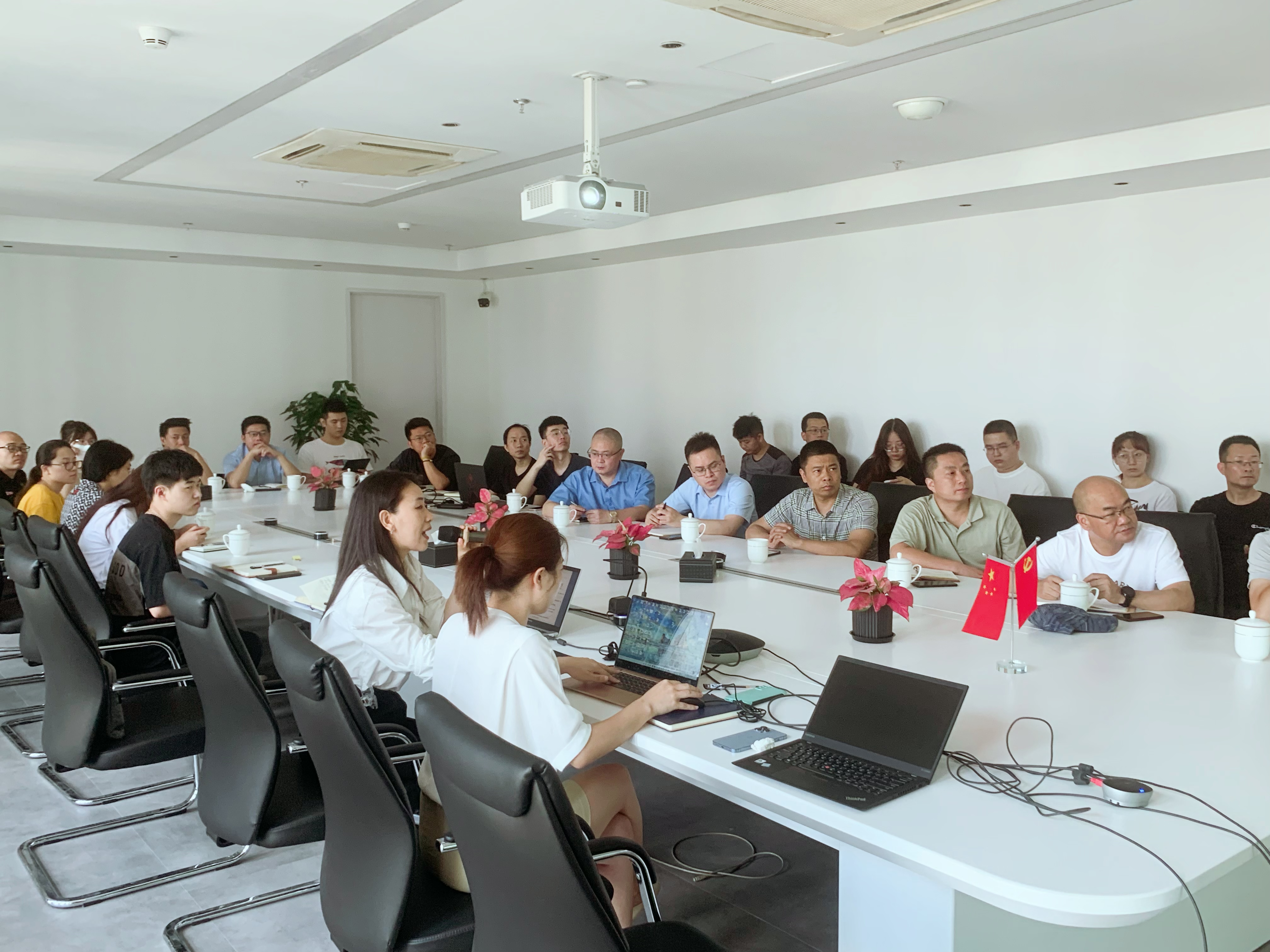 午夜精品射精入后重之免费观看