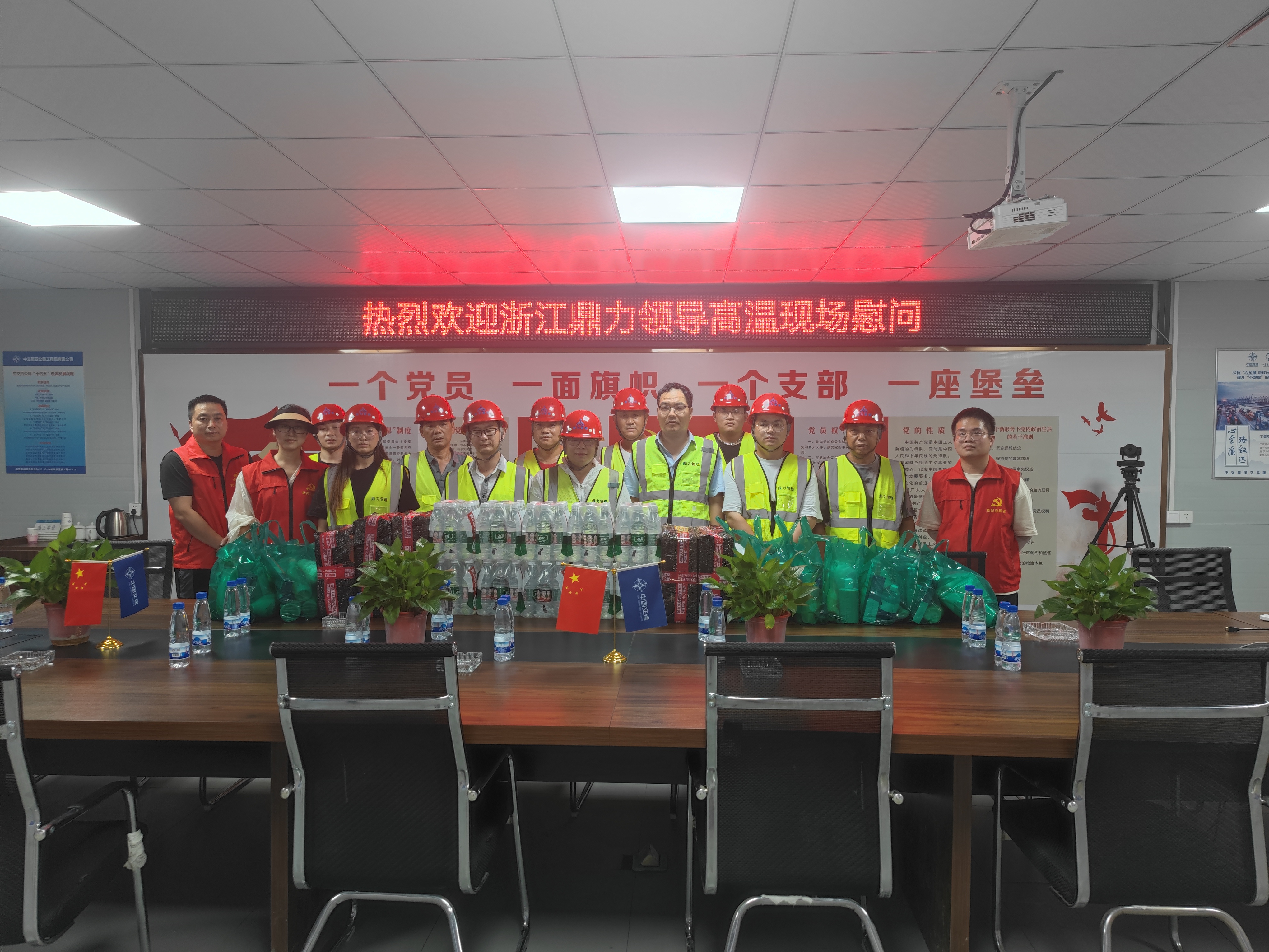 午夜精品射精入后重之免费观看