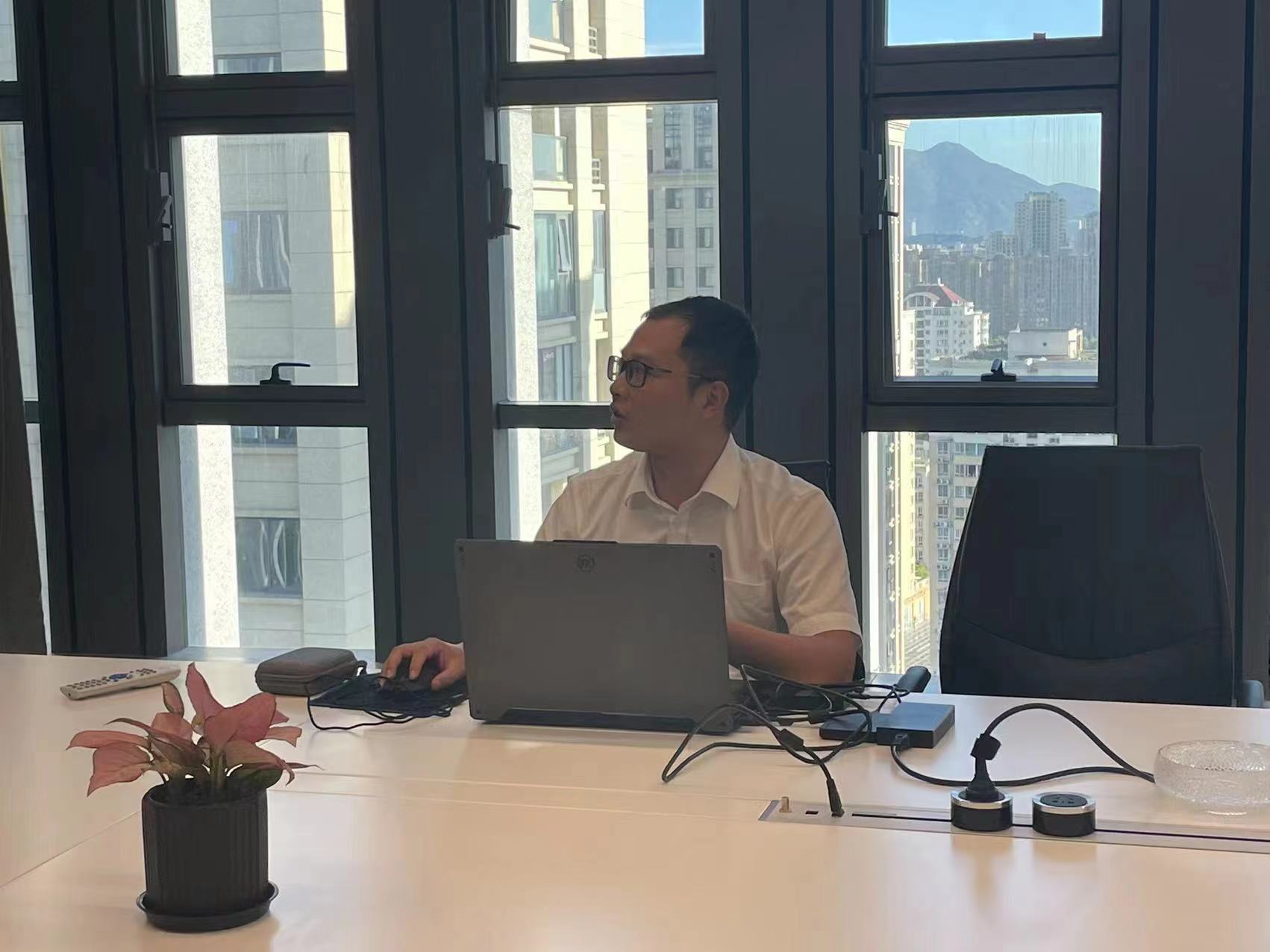 午夜精品射精入后重之免费观看