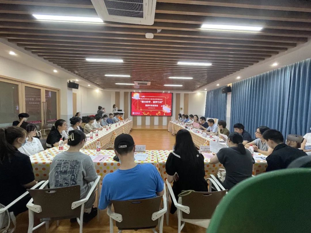 午夜精品射精入后重之免费观看