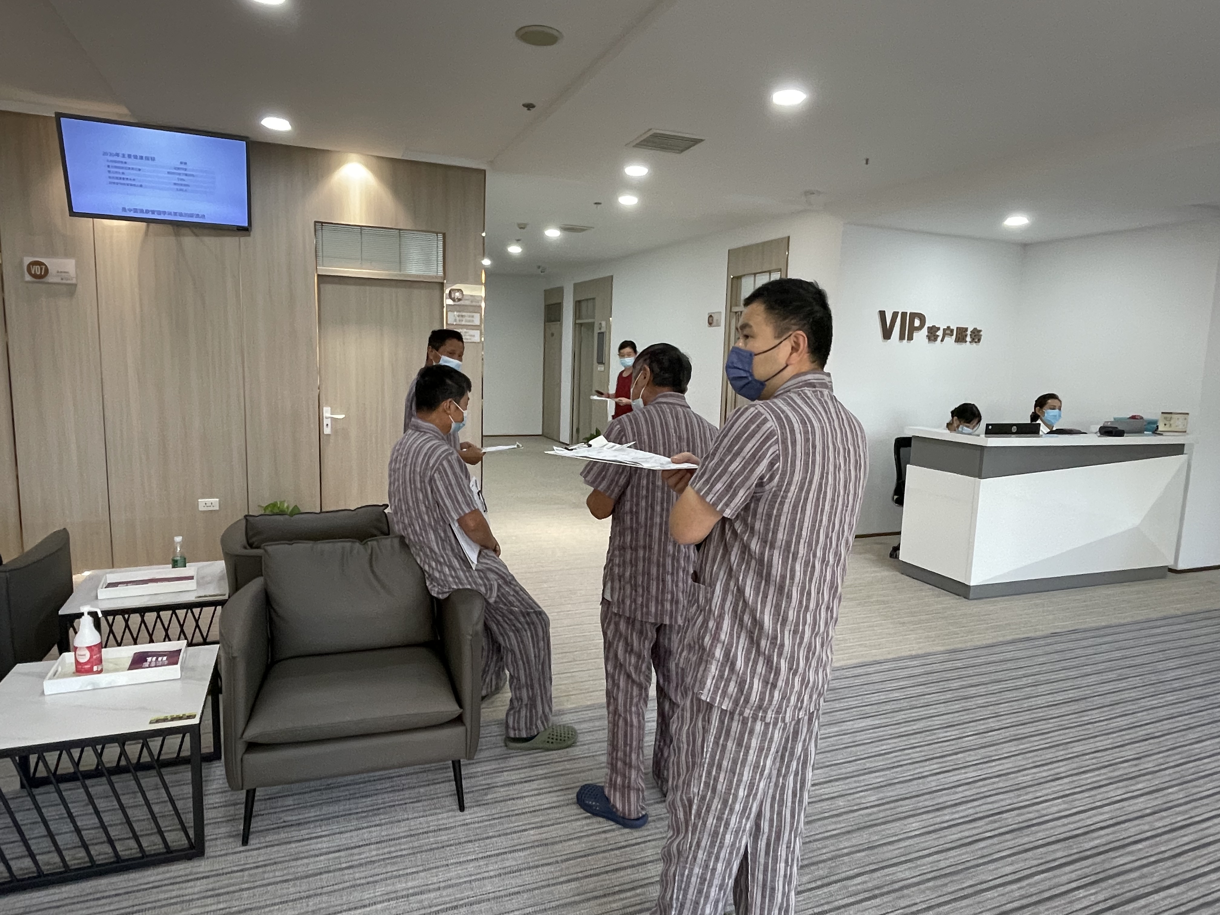 午夜精品射精入后重之免费观看