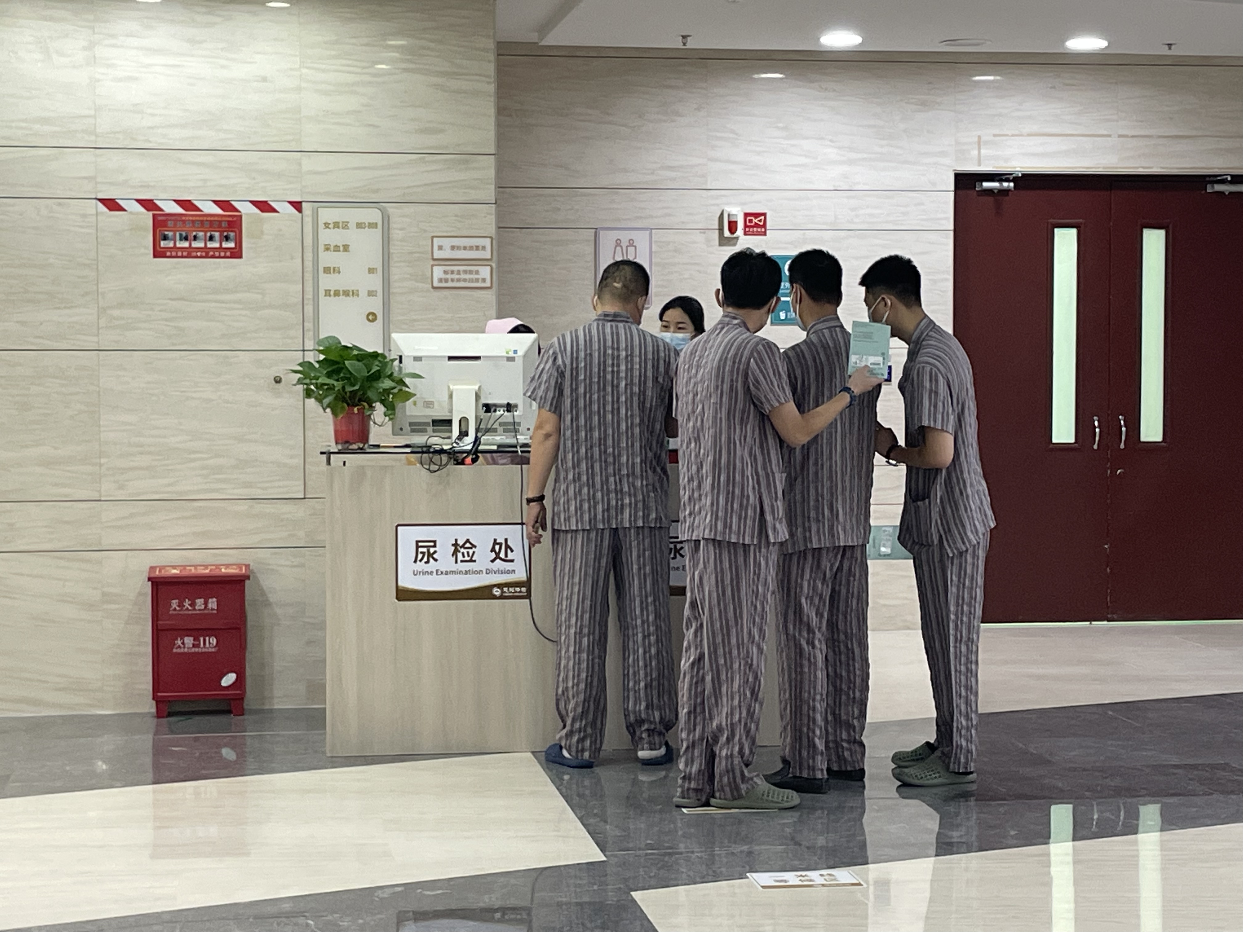 午夜精品射精入后重之免费观看