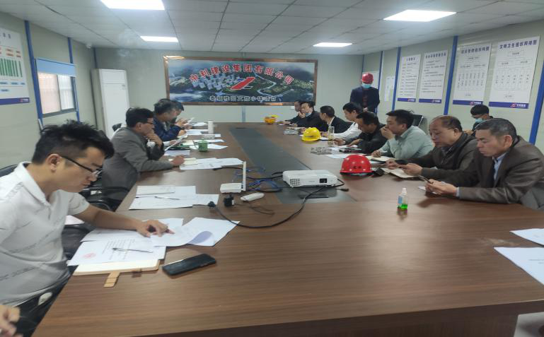 午夜精品射精入后重之免费观看