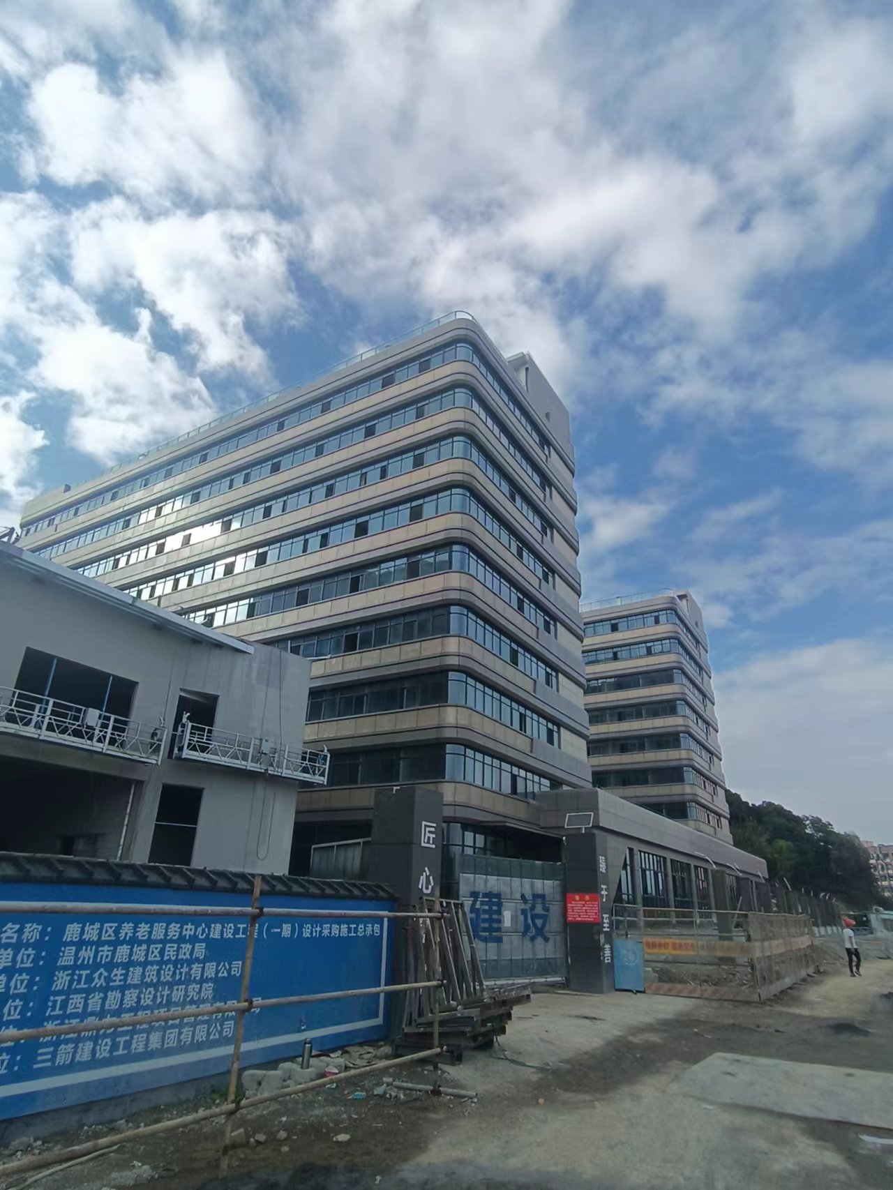 午夜精品射精入后重之免费观看