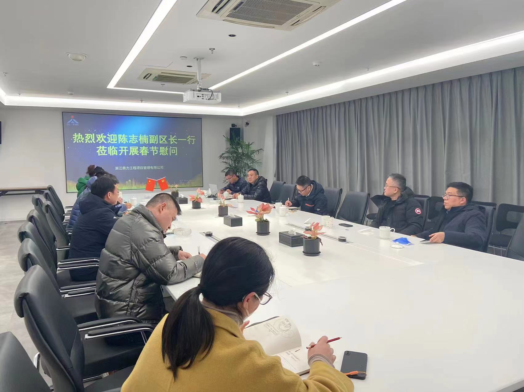 午夜精品射精入后重之免费观看