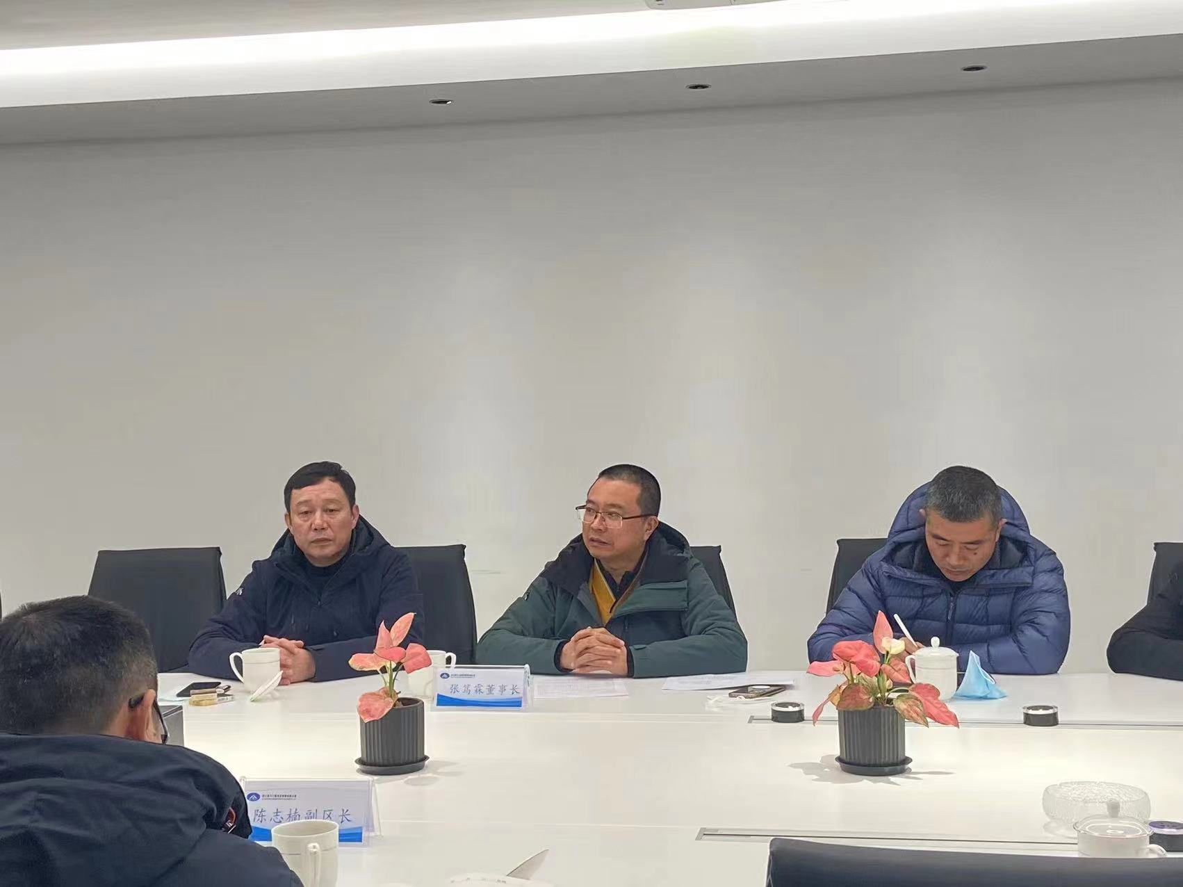 午夜精品射精入后重之免费观看